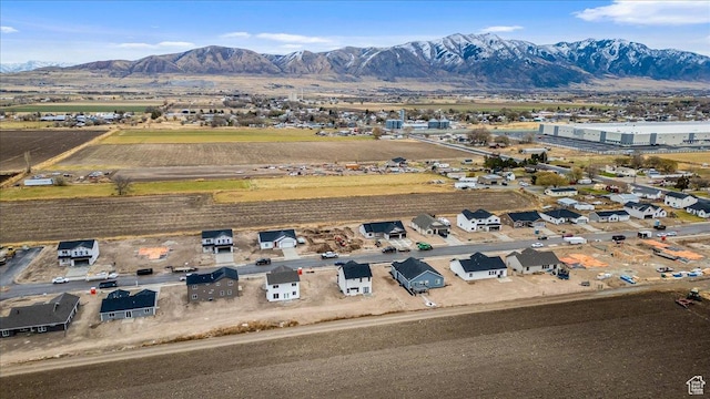 bird's eye view featuring a mountain view