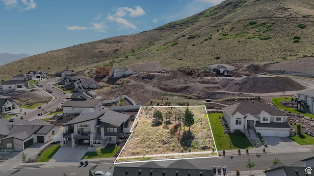 14639 S Annika Run Dr W Unit 16, Herriman, UT 84096 - photo 2