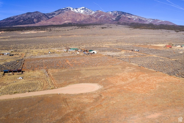112 E Maddison Ave, La Sal, UT 84530