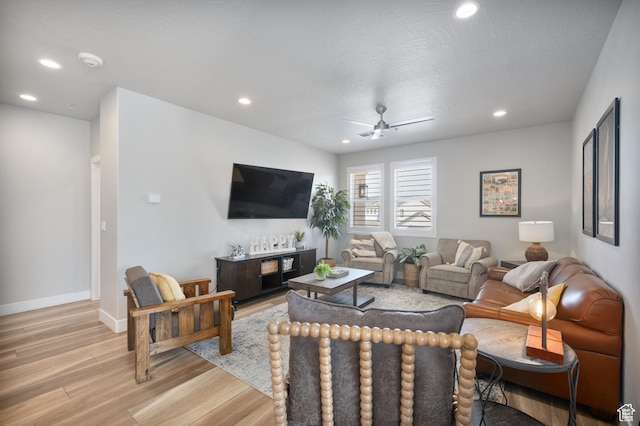 3980 S Jackson Dr Unit 6, Washington, UT 84780 - living room featuring ceiling fan and light hardwood / wood-style floors
