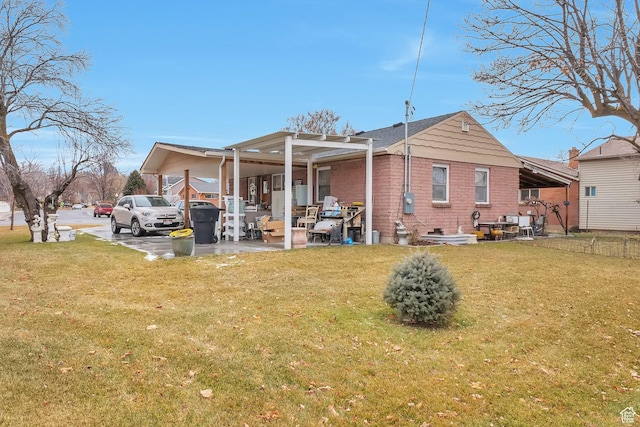 700 S 800 E, Springville, UT 84663 - rear view of house with a lawn