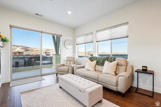 6169 E Park Ln S Unit 60, Park City, UT 84098 - living room featuring light hardwood / wood-style flooring and a water view