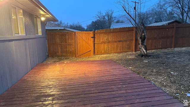 view of deck at dusk