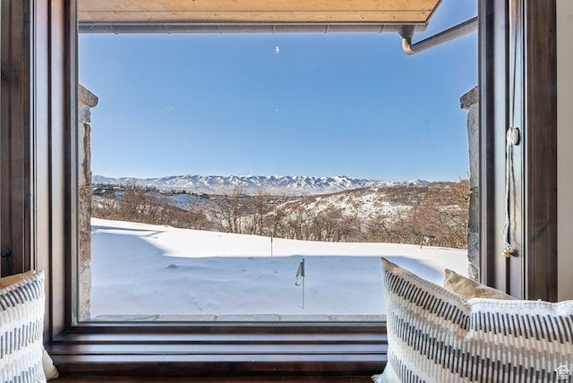 8435 N Ranch Garden Rd, Park City, UT 84098 - snow covered back of property with a mountain view