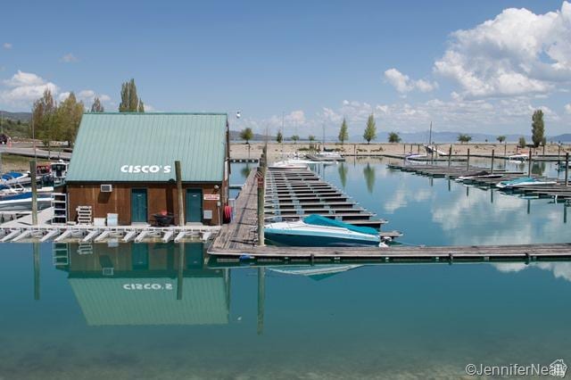 1187 W Cedar Dr, Garden City, UT 84028