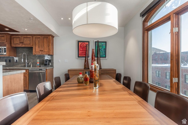 751 Main St Unit 415, Park City, UT 84060 - dining space featuring sink