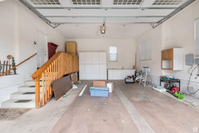 1839 E River Bottom Rd, Springville, UT 84663 - garage with a garage door opener