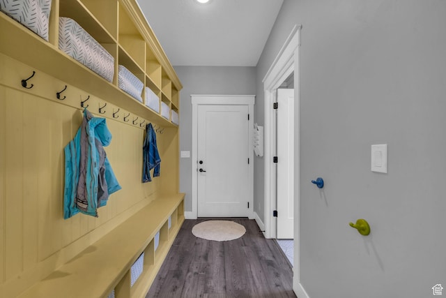 1932 W 200 N, Kaysville, UT 84037 - mudroom with dark hardwood / wood-style floors