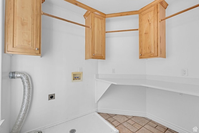 645 N 800 W, Brigham City, UT 84302 - laundry room with cabinets, hookup for a washing machine, and hookup for an electric dryer