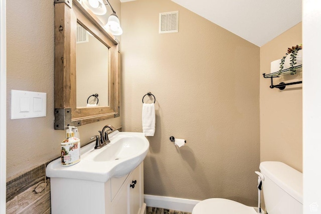 286 W Eagles Roost St Unit D-101, Brian Head, UT 84719 - bathroom with vanity and toilet
