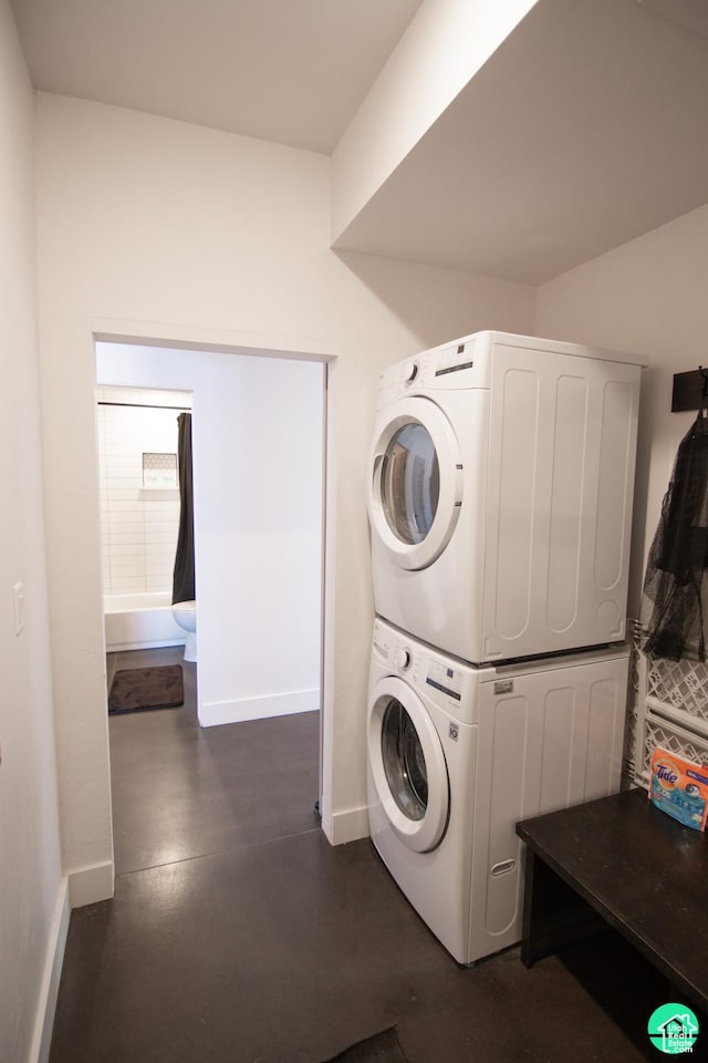 145 Crimson Cliffs Dr, Moab, UT 84532 - clothes washing area with stacked washer / drying machine