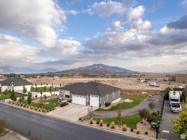 1352 E Abigail Ln, Eagle Mountain, UT 84005 - mountain view
