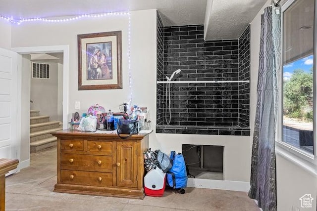 711 W Main St, Enterprise, UT 84725 - view of room details