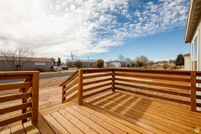 442 W Pipe Springs Dr, Kanab, UT 84741 - view of wooden deck