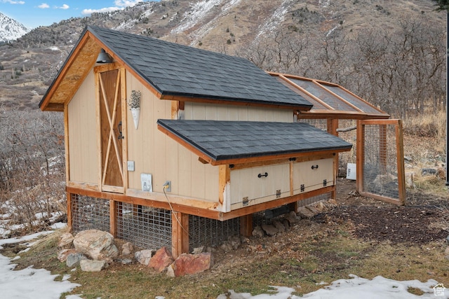 1533 Rosanna Ln, Alpine, UT 84004 - snow covered structure featuring a mountain view