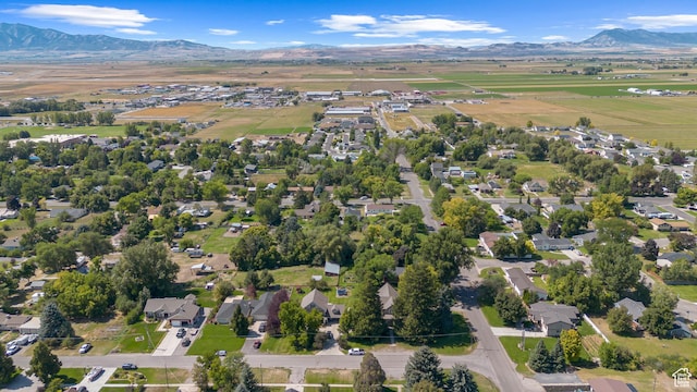 291 N Main St, Hyde Park, UT 84318 - aerial view with a mountain view