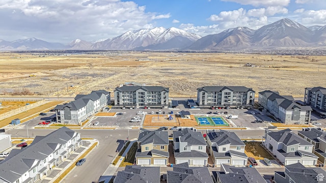 drone / aerial view with a mountain view