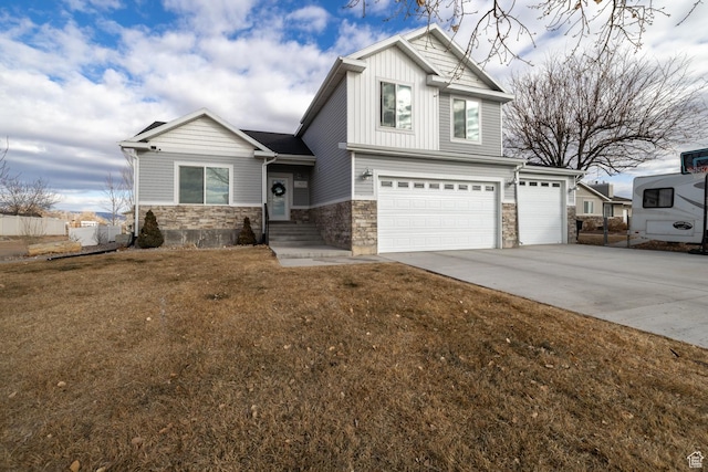 4093 E 4000 S, Vernal, UT 84078 - view of front of house with a garage and a front lawn
