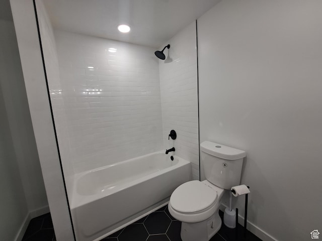 128 Tram Rock Rd, Lake Point, UT 84074 - full bath with toilet, washtub / shower combination, tile patterned flooring, and baseboards
