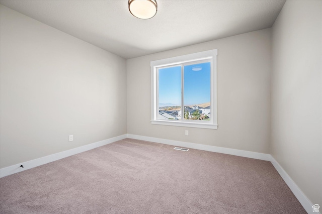 831 E 490 N Unit 143, Hyde Park, UT 84318 - unfurnished room featuring carpet