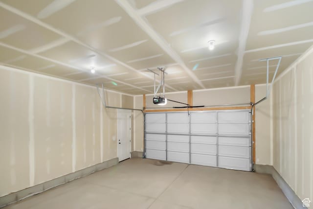 3463 W 3175 N Unit 362, Plain City, UT 84404 - garage with a garage door opener