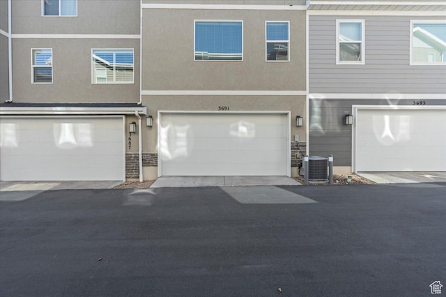 view of front of property featuring central AC