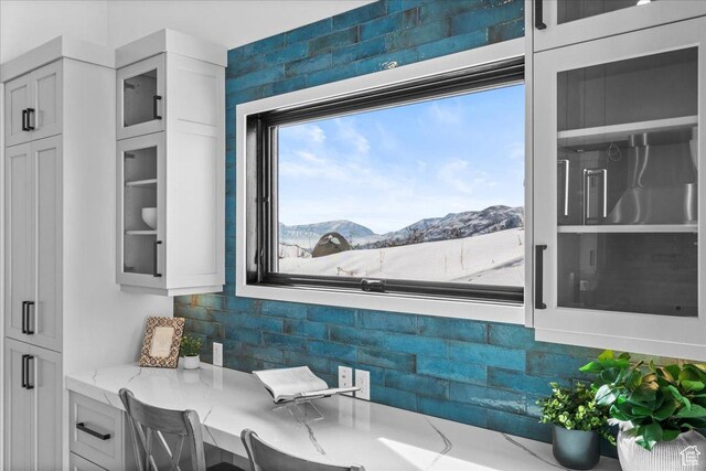 11432 N Fox Hollow Ct Unit 121, Hideout, UT 84036 - dining room featuring a wealth of natural light and a mountain view