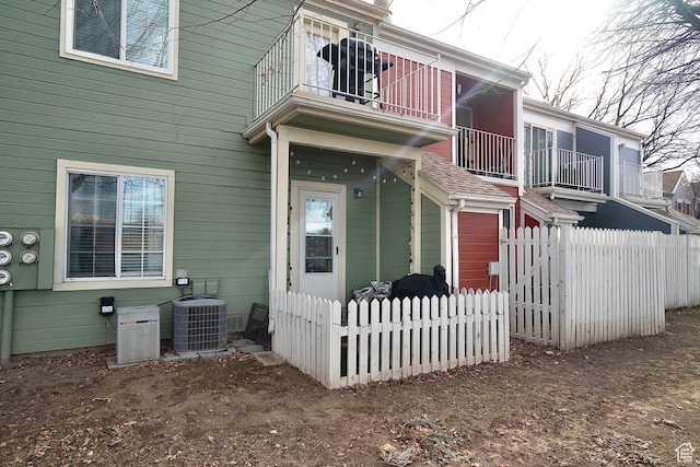 5338 S Beacon Hill Cir W Unit 181, Salt Lake City, UT 84123 - exterior space featuring a balcony and central air condition unit