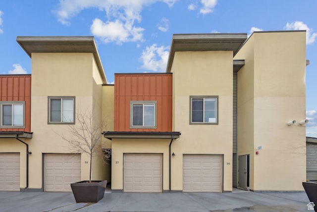 6169 Park Ln Unit 37, Park City, UT 84098 - townhome / multi-family property with a garage