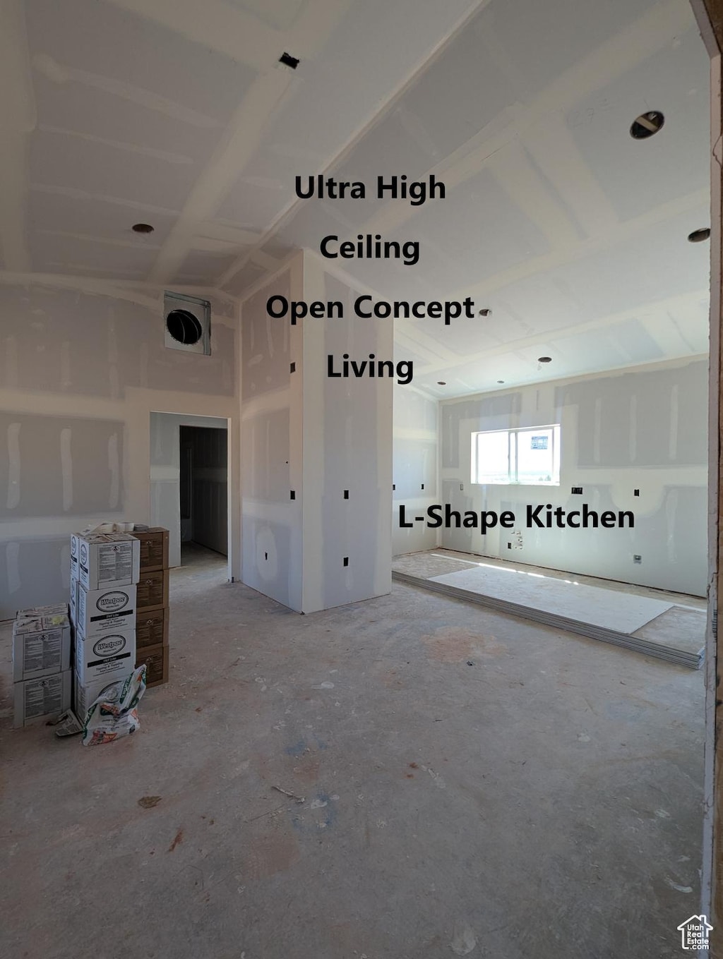 4170 E Mountain View Dr Unit 1, Kanab, UT 84741 - empty room featuring visible vents