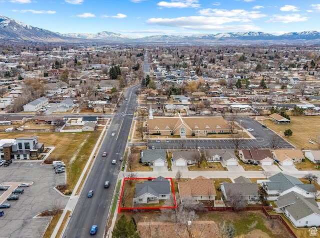 bird's eye view with a mountain view