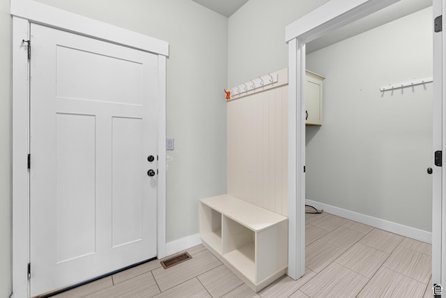 10743 S Autumn Wind Way S, Jordan, UT 84009 - view of mudroom