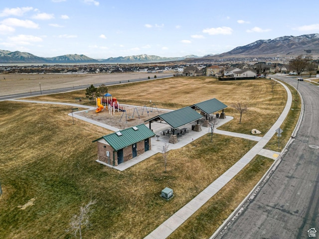 bird's eye view with a mountain view
