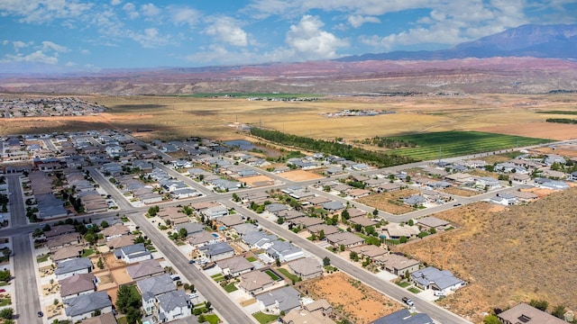 3274 W 2530 S, Hurricane, UT 84737 - aerial view featuring a mountain view