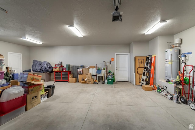 3274 W 2530 S, Hurricane, UT 84737 - garage with water heater and a garage door opener
