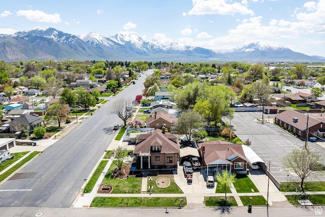 390 E Center St, Spanish Fork, UT 84660 - aerial view with a mountain view