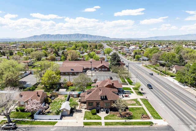 390 E Center St, Spanish Fork, UT 84660 - bird's eye view featuring a mountain view