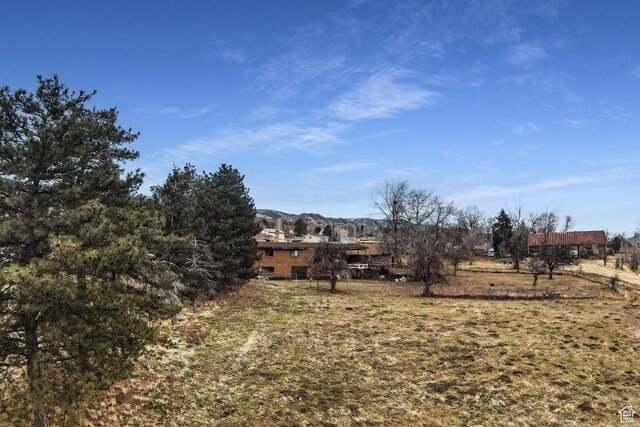 2420 S Orchard Dr, Bountiful, UT 84010