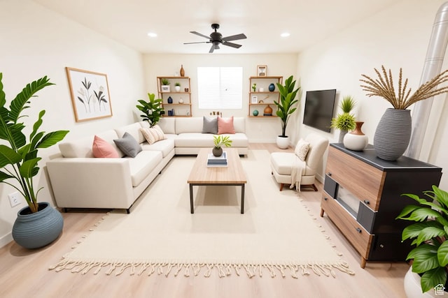 1898 N Rocky Ford Dr, Sigurd, UT 84657 - living area featuring ceiling fan, light wood-style floors, and recessed lighting
