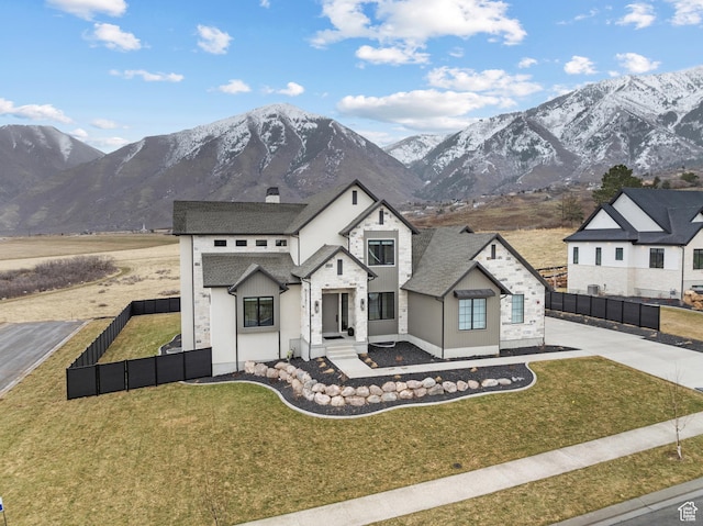 310 S Autumn Blaze Cir, Woodland Hills, UT 84653 - view of front facade featuring a mountain view and a front lawn