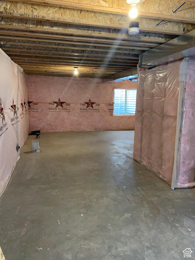 4694 E Lake Corner Dr, Eagle Mountain, UT 84005 - view of below grade area