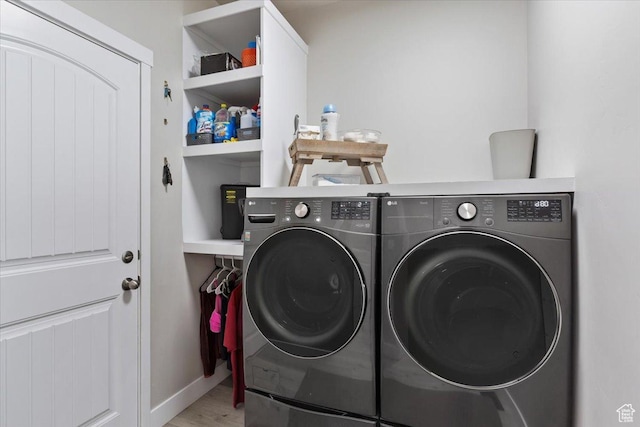 7160 S 1100 E, South Weber, UT 84405 - laundry room featuring washing machine and clothes dryer
