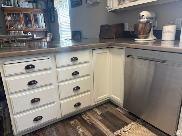 254 N 700 W, Spanish Fork, UT 84660 - kitchen with stainless steel dishwasher, white cabinets, dark wood-style floors, and dark countertops
