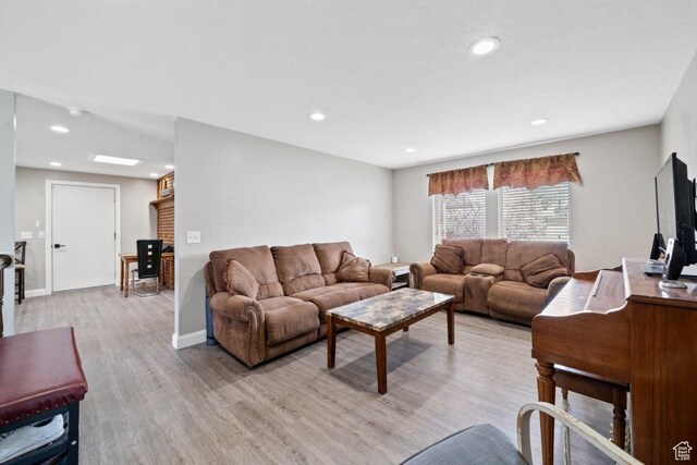 2283 E 7925 S, South Weber, UT 84405 - living area featuring light wood-type flooring and recessed lighting