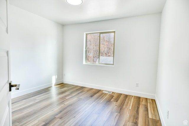 241 E 100 N Unit 3, Moab, UT 84532 - empty room with light wood-type flooring
