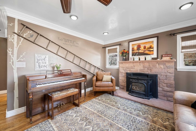 75 N 200 W, Kanab, UT 84741 - living room with crown molding, plenty of natural light, and wood-type flooring