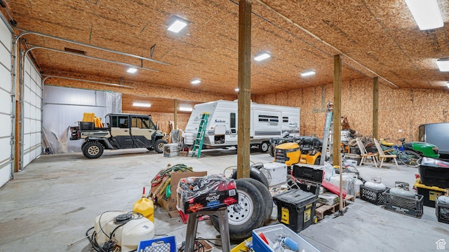 6668 S 3200 W, Spanish Fork, UT 84660 - view of garage