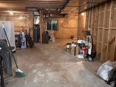 view of unfinished basement