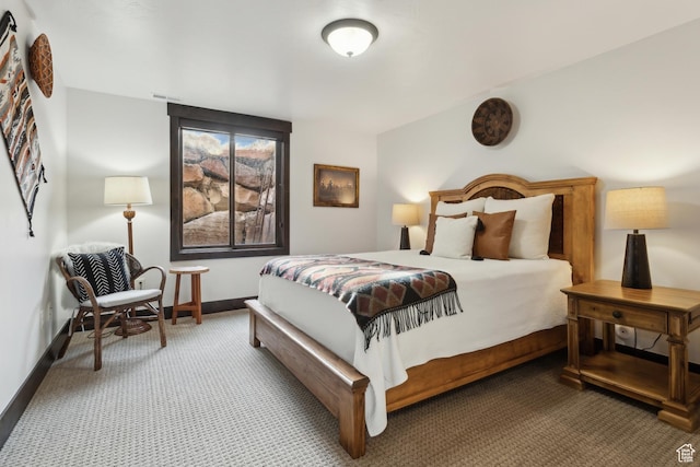 bedroom with carpet flooring