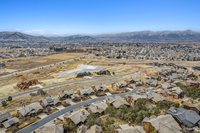 bird's eye view with a mountain view